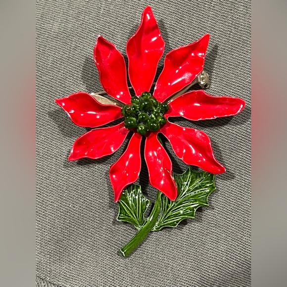 Rare Vintage Large Christmas Poinsettia Enamel Metal Brooch Pin  3"x2.25” - Picture 2 of 4